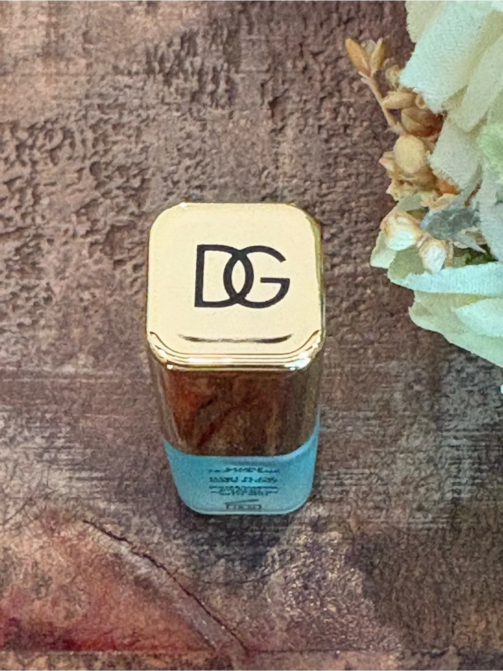 NEW Dolce & Gabbana MINT OIL LIP PLUMPER Mini!